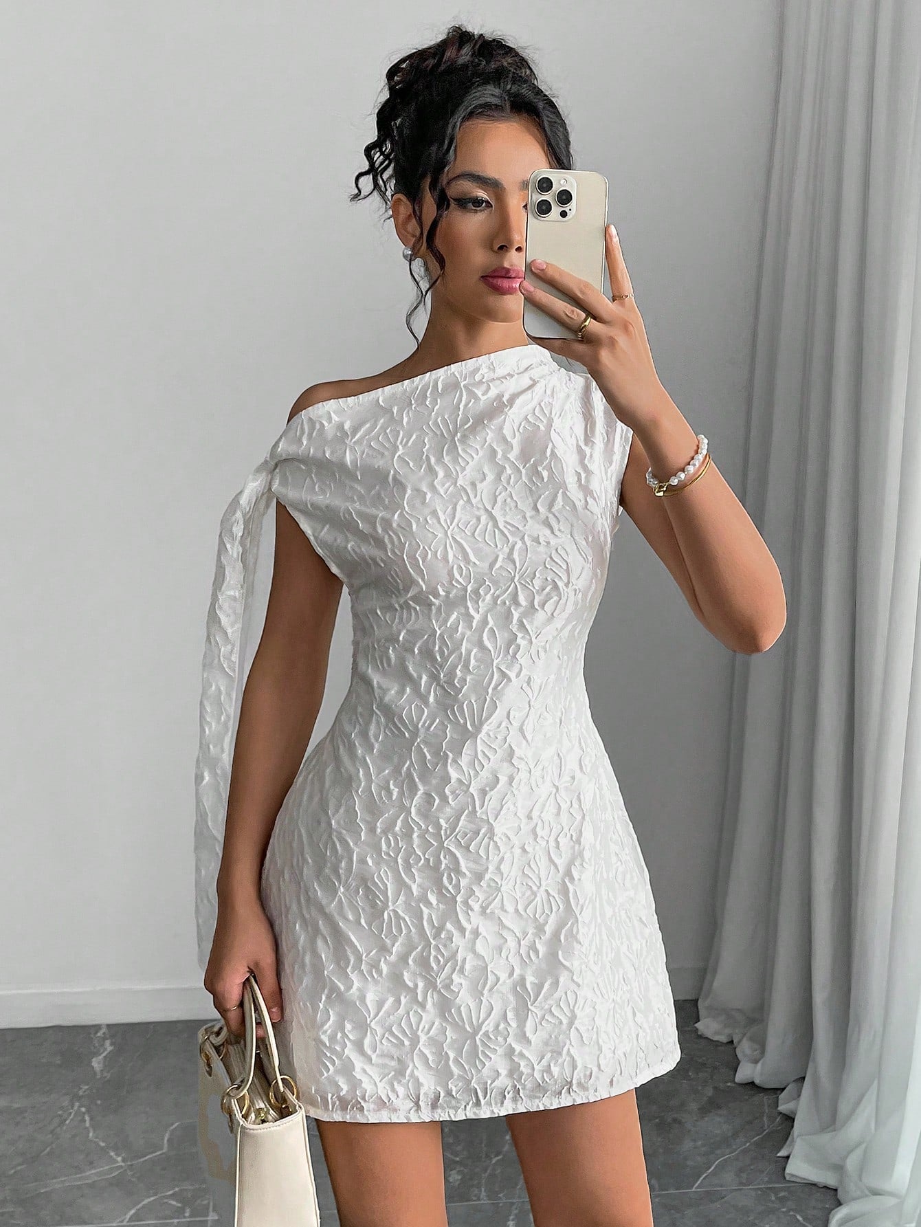 Women'S Elegant Solid Color Sleeveless Tie-Shoulder Minimalist Cropped Woven Dress, Light-Colored Butterfly Texturize Fabric