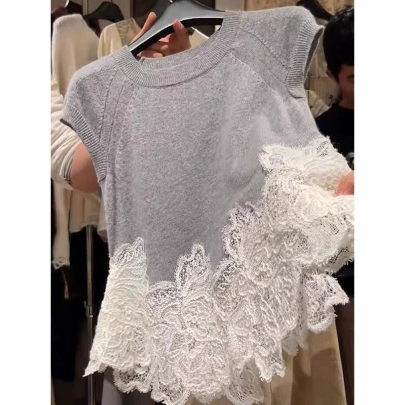 Contrast-color Lace-trimmed Hem Panelled Drop-shoulder Knit Top