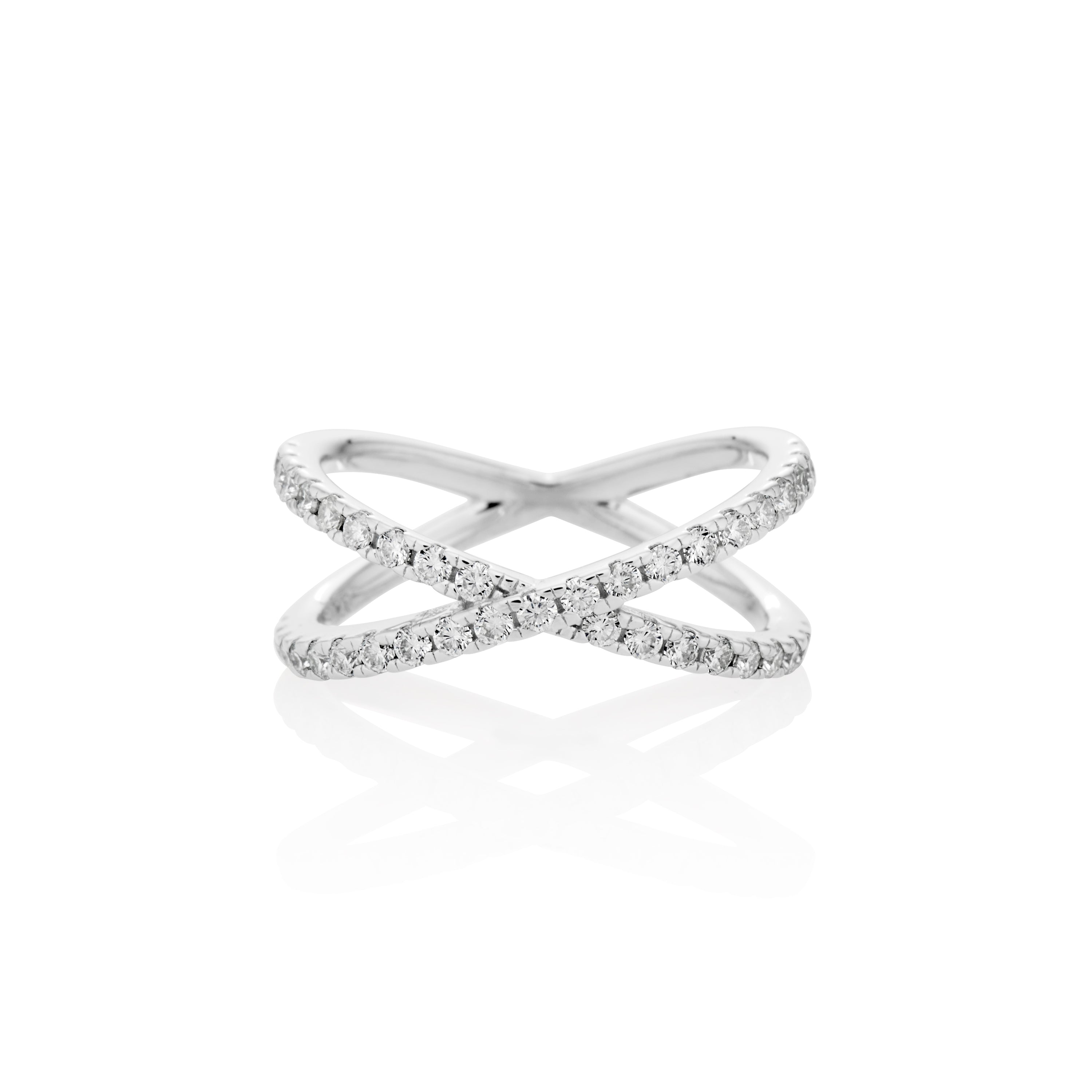 1.5mm Moissanite Infinity Ring in 925 Sterling Silver