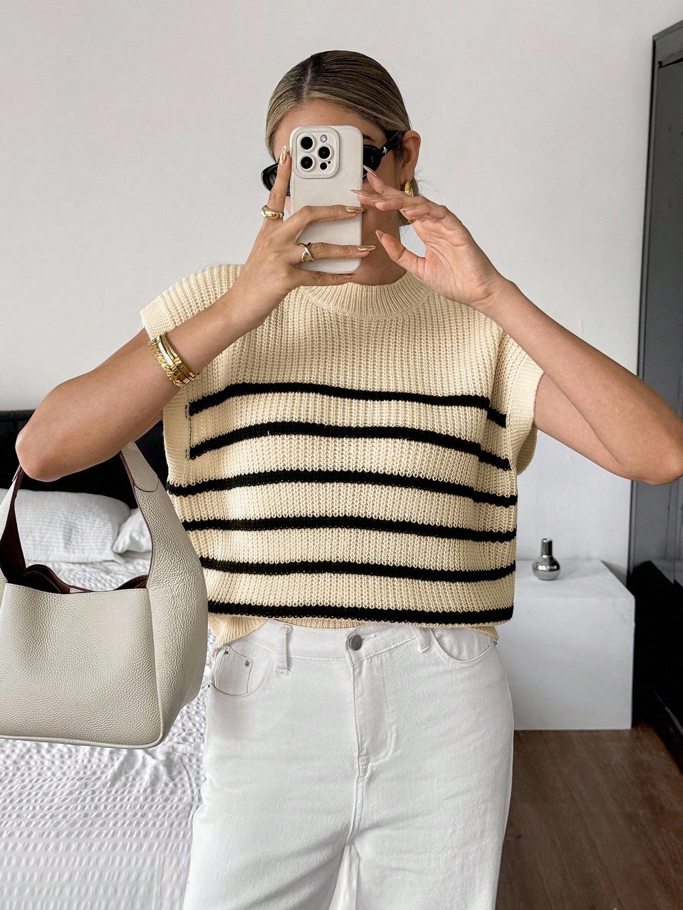 SHEIN Frenchy Women'S Striped round Neck Batwing Short Sleeve Loose Knit Top Elegant Commuter Dress Fall Women Clothe Metal Decoration Back to School Teacher Outfits for Women Summer