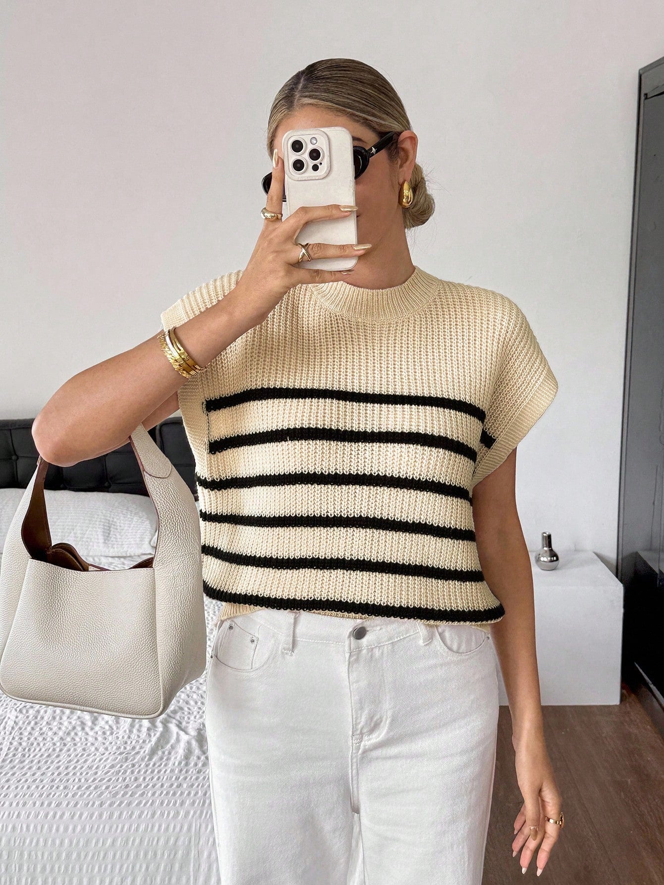 SHEIN Frenchy Women'S Striped round Neck Batwing Short Sleeve Loose Knit Top Elegant Commuter Dress Fall Women Clothe Metal Decoration Back to School Teacher Outfits for Women Summer