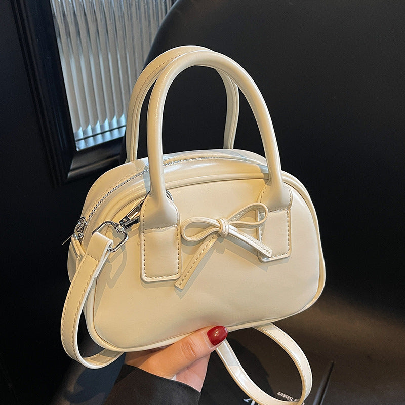 Cross-border Hot Sale Advanced Texture Oil Wax Leather Hand Carrying Bowling Bag