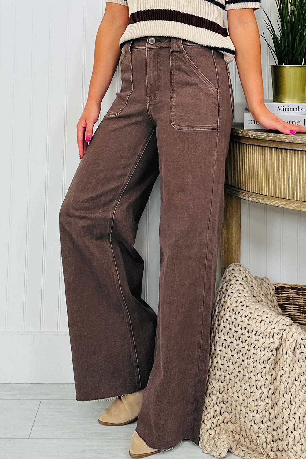 Elora Washed Patch Loose Jeans