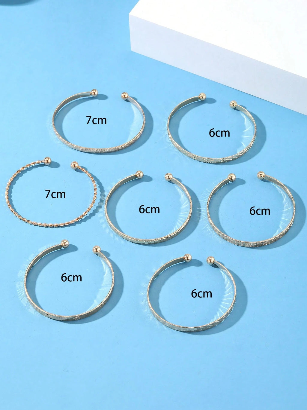 7Pcs/Set Textured Metal Bracelet
