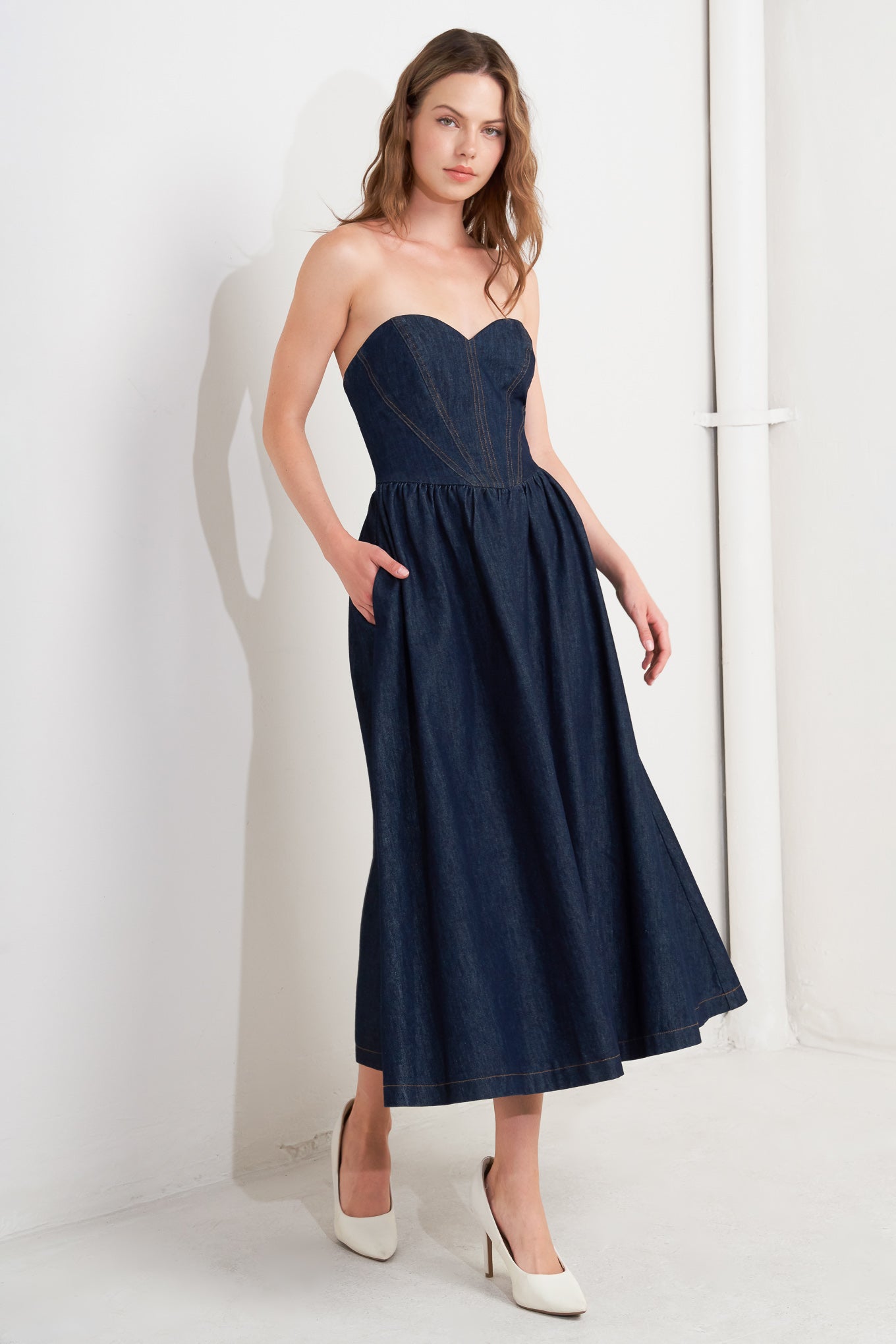 VINTAGE SIREN DENIM MIDI DRESS