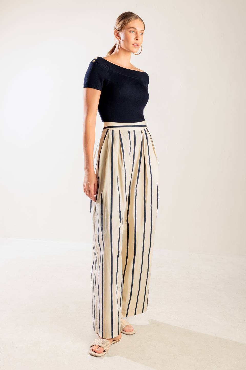 HERE AND NOW WOVEN PANTS
