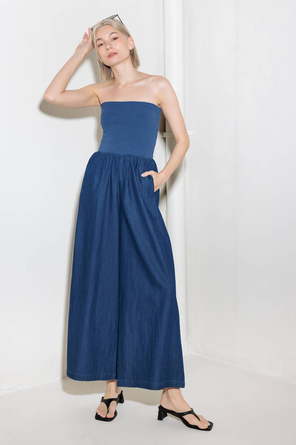 WALK EASY IN INDIGO DENIM PANTS