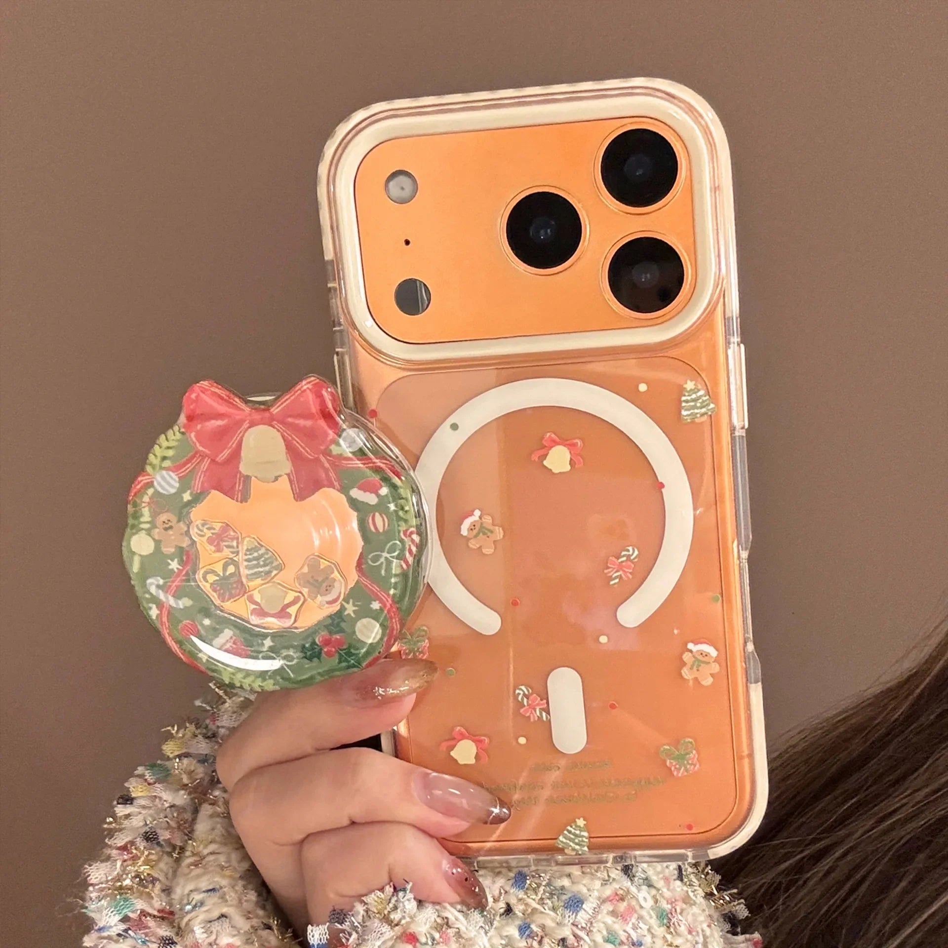 Cute Cartoon Christmas Wreath Quicksand Magnetic Bracket Phone Case For iPhone