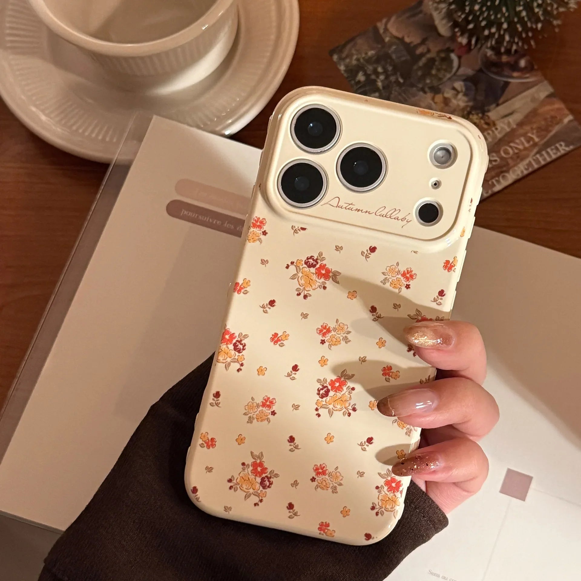 Korean Full Screen Flowers Pattern Soft Phone Case For iPhone