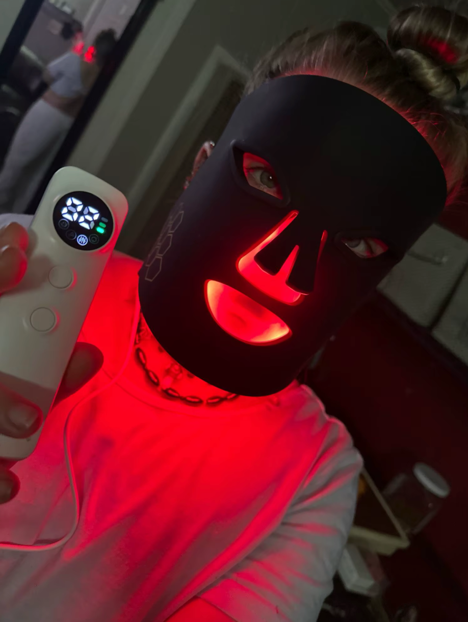 Radiant Rose Red Light Beauty Mask