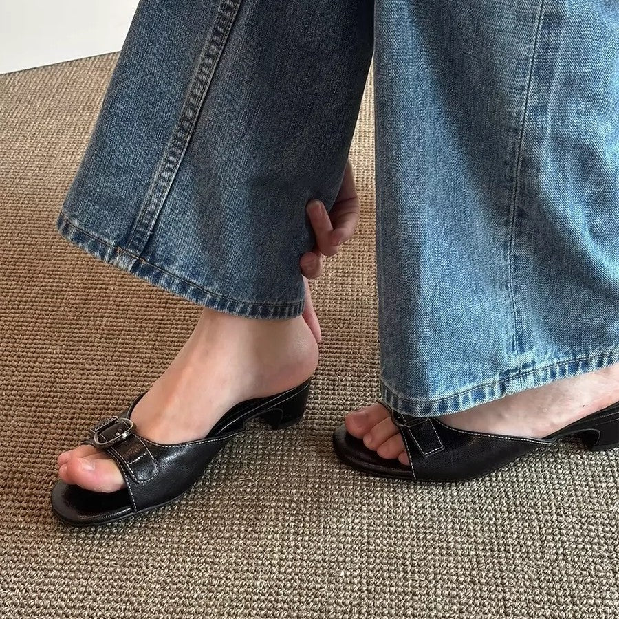 Vintage And Stylish Niche Belt-buckle Slide Sandals For Women, Summer Versatile Chunky Heel Simple Elegant Slippers