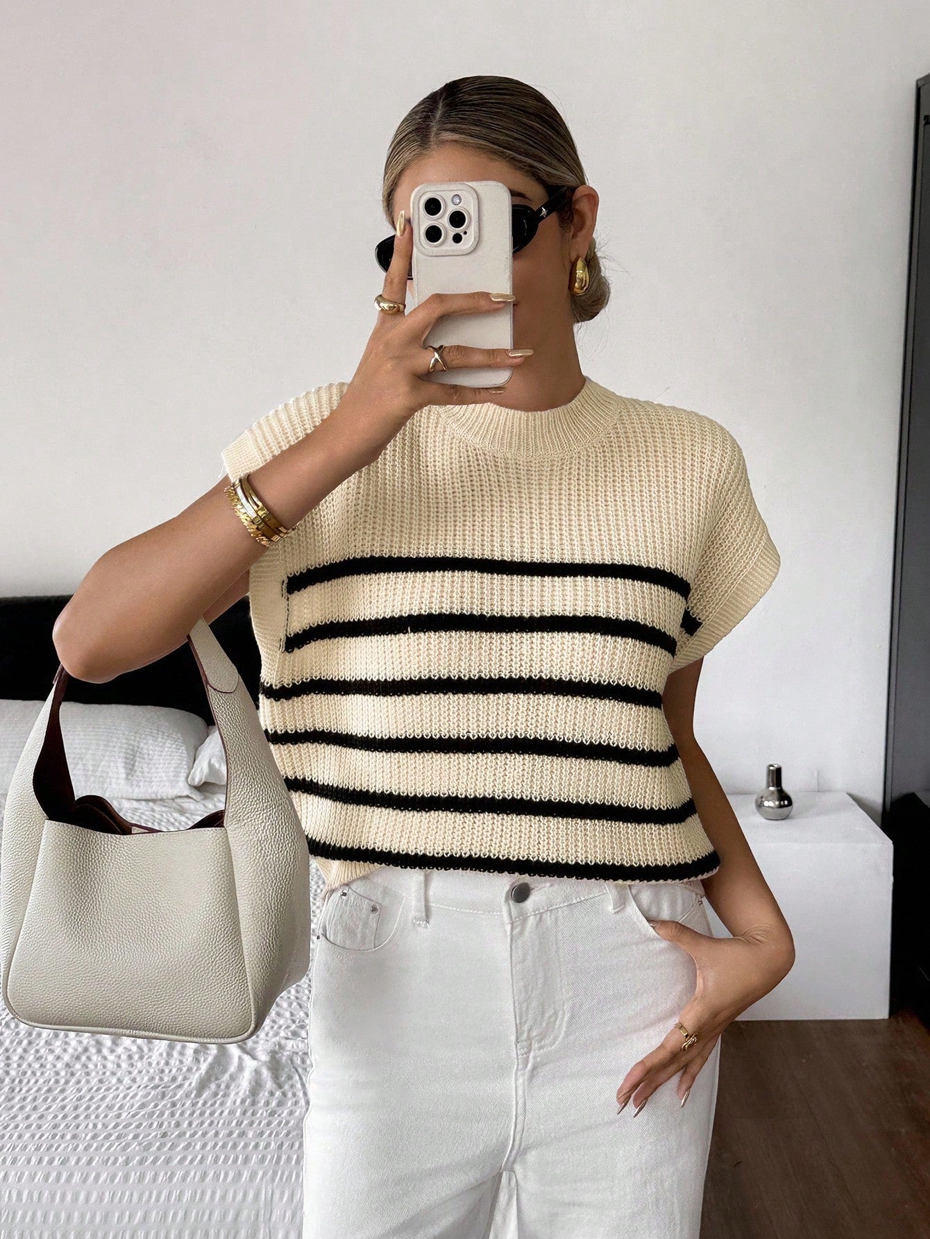 SHEIN Frenchy Women'S Striped round Neck Batwing Short Sleeve Loose Knit Top Elegant Commuter Dress Fall Women Clothe Metal Decoration Back to School Teacher Outfits for Women Summer