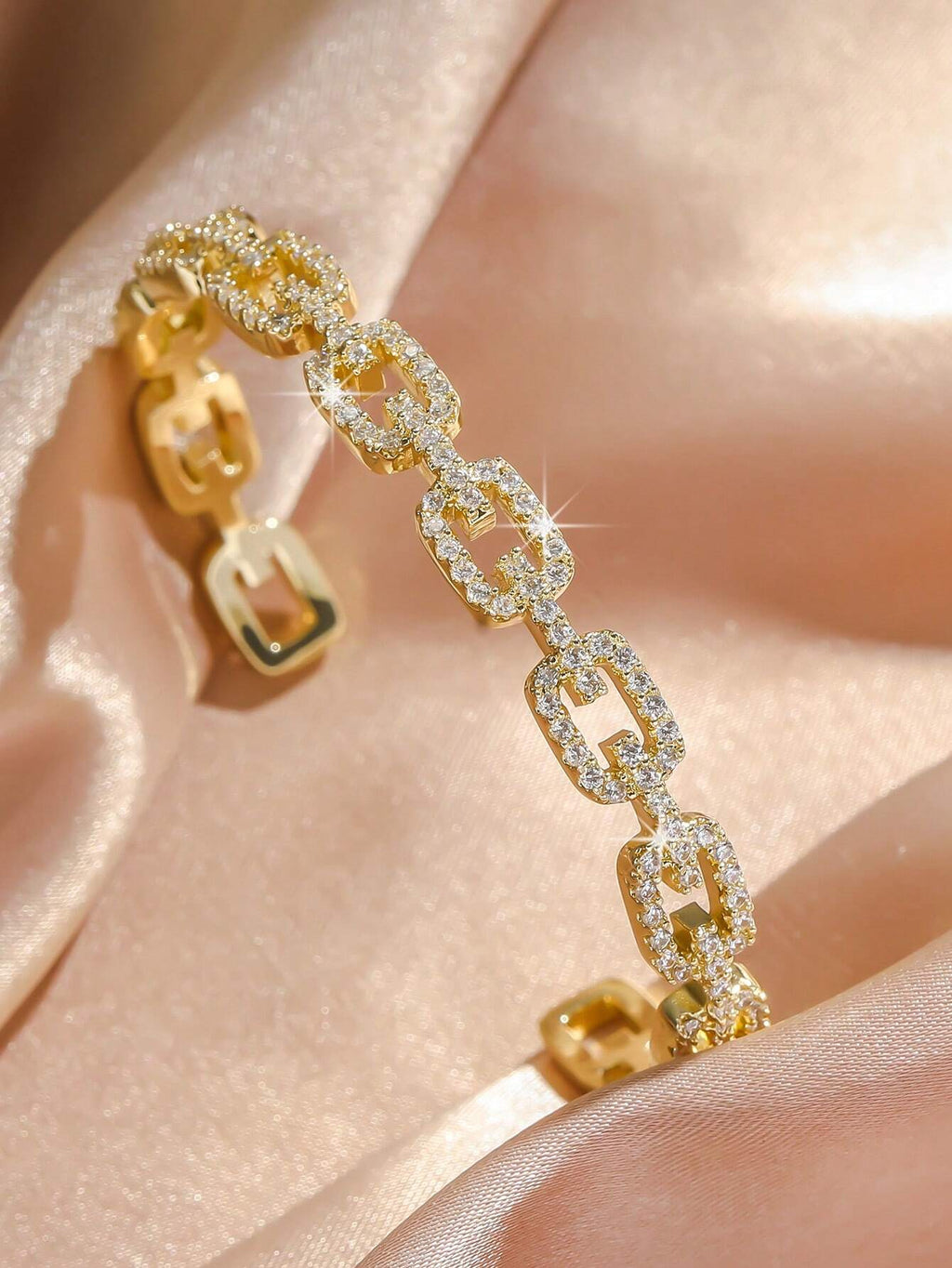 Rakol 1Pc Cubic Zirconia Decorated Women'S Bangle