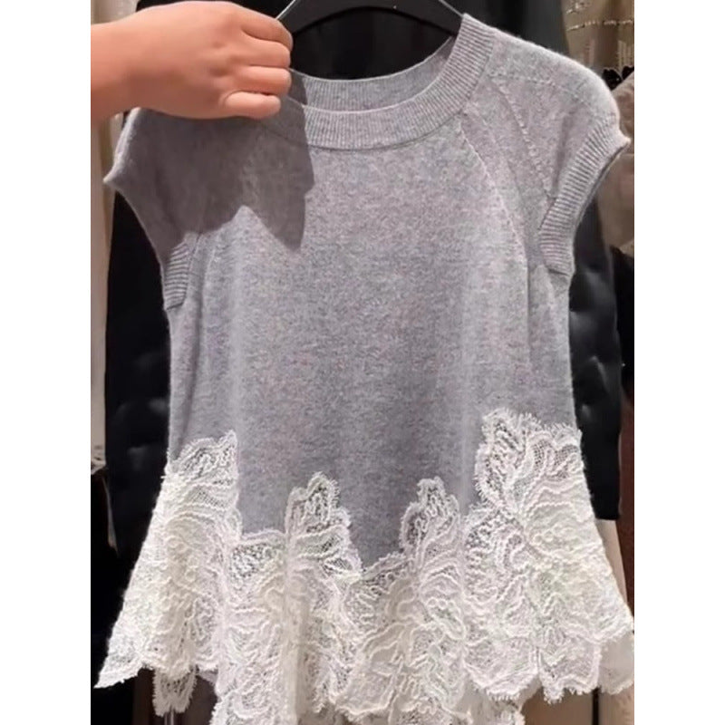 Contrast-color Lace-trimmed Hem Panelled Drop-shoulder Knit Top
