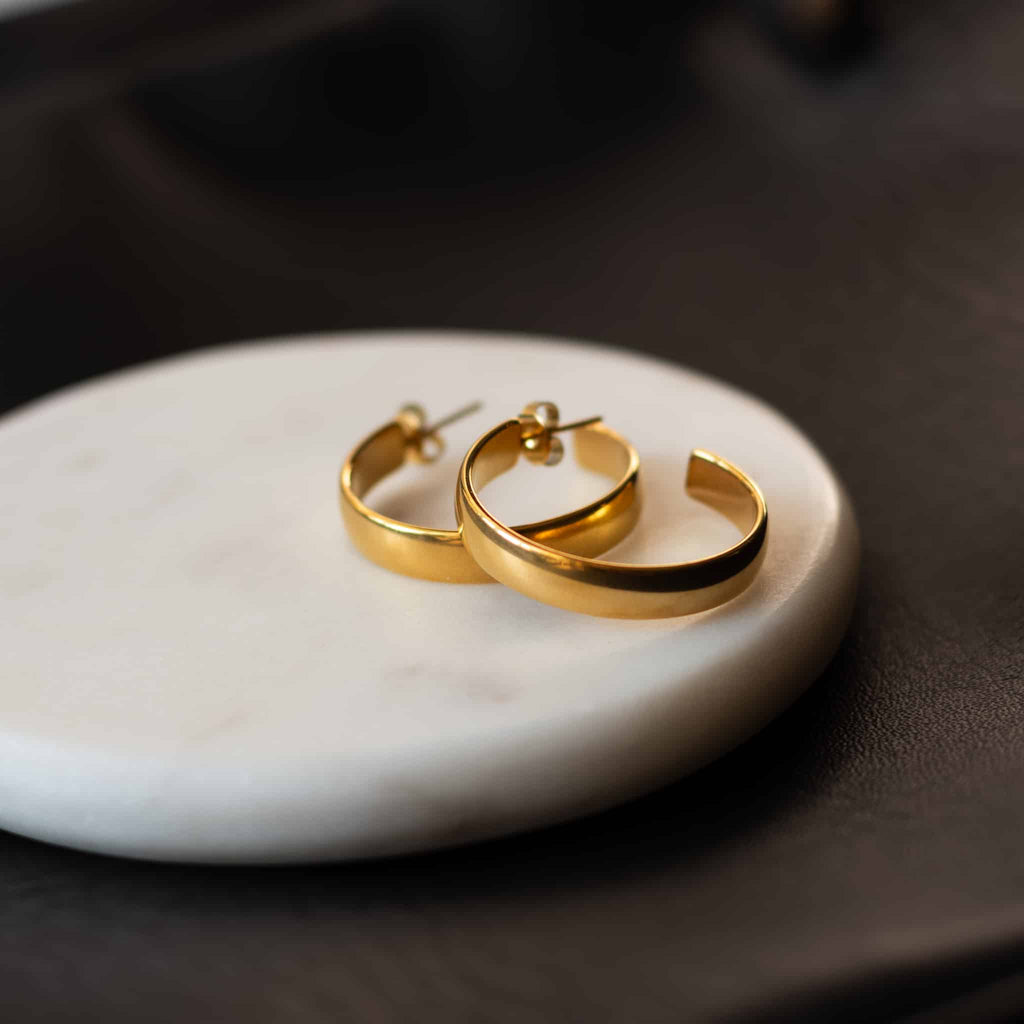 Vivian Hoop Earrings